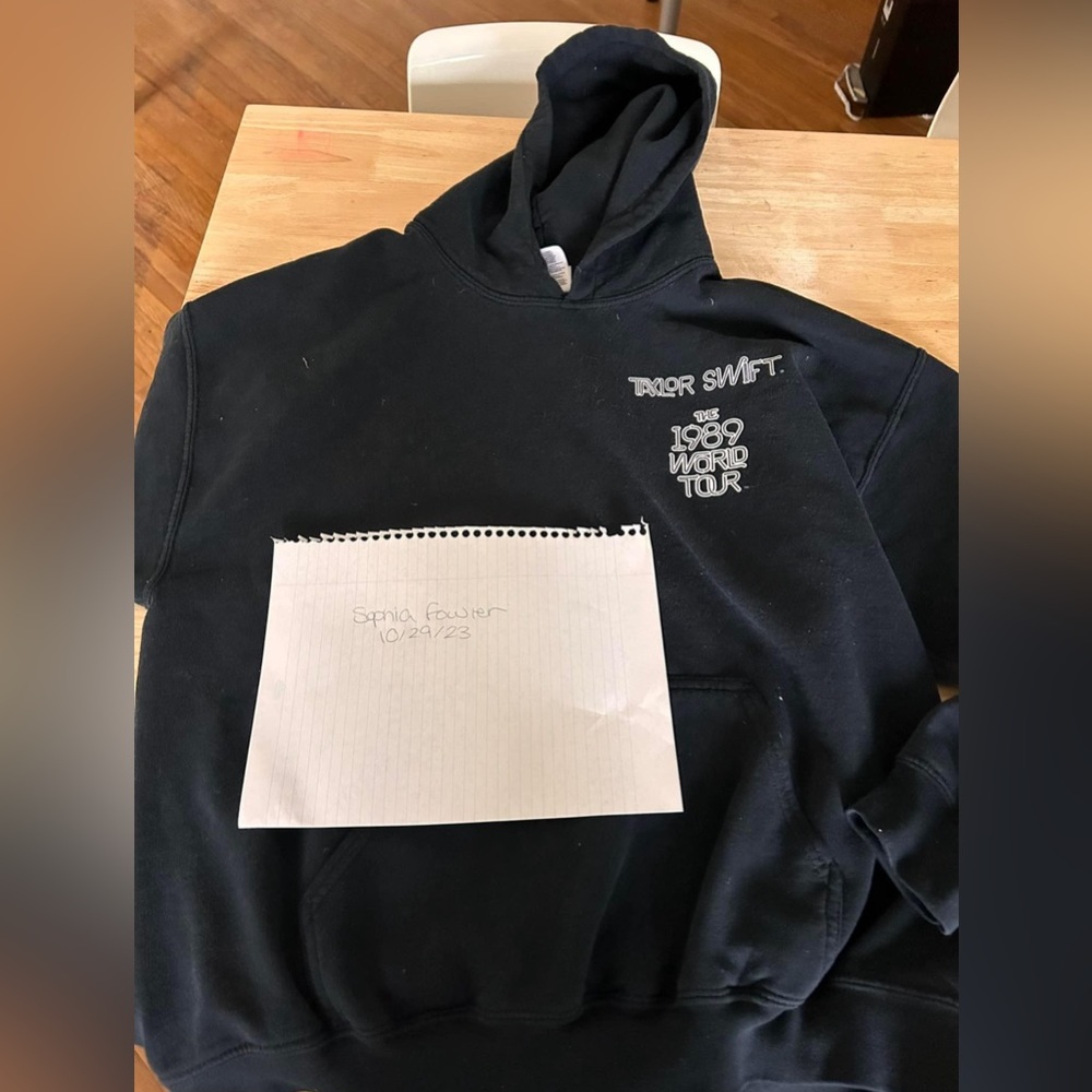 Taylor Swift The 1989 World Tour Crew Hoodie (very rare, collectors item)